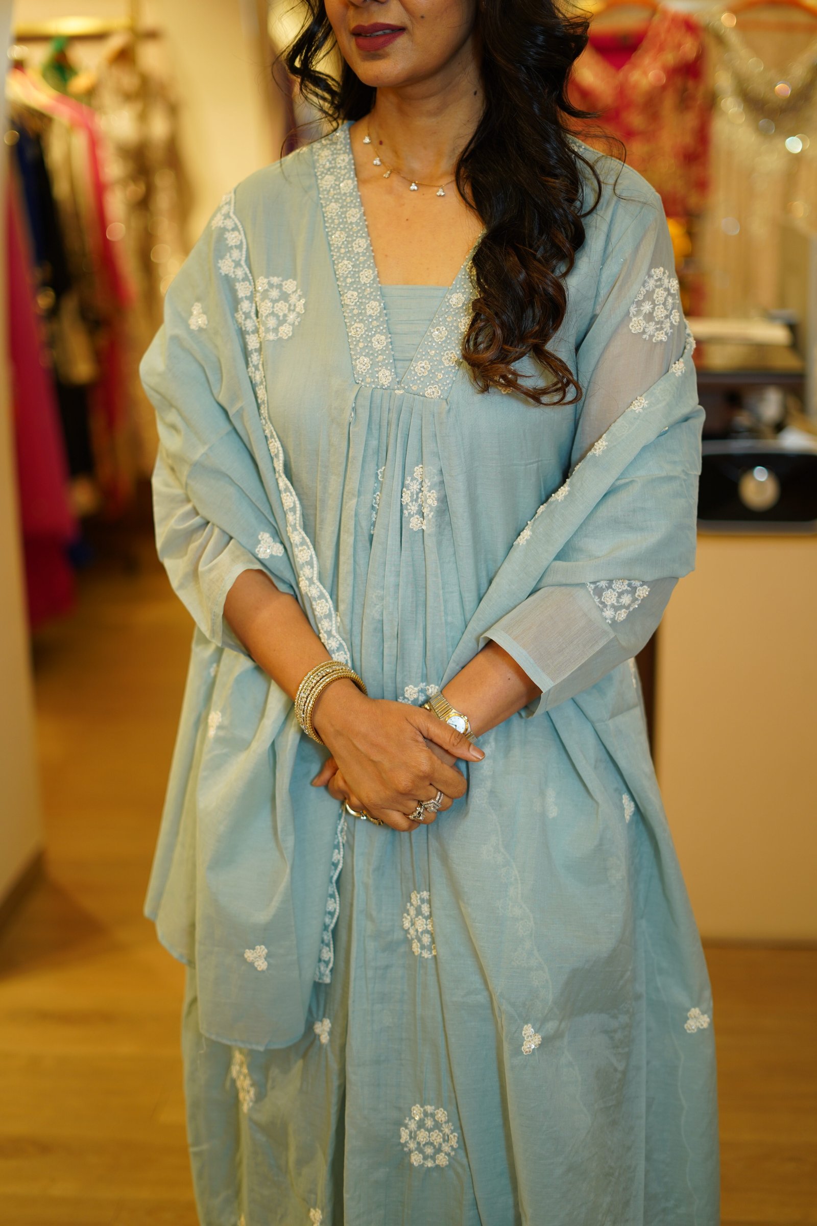 Mul Chanderi Floral Embroidered Kurta